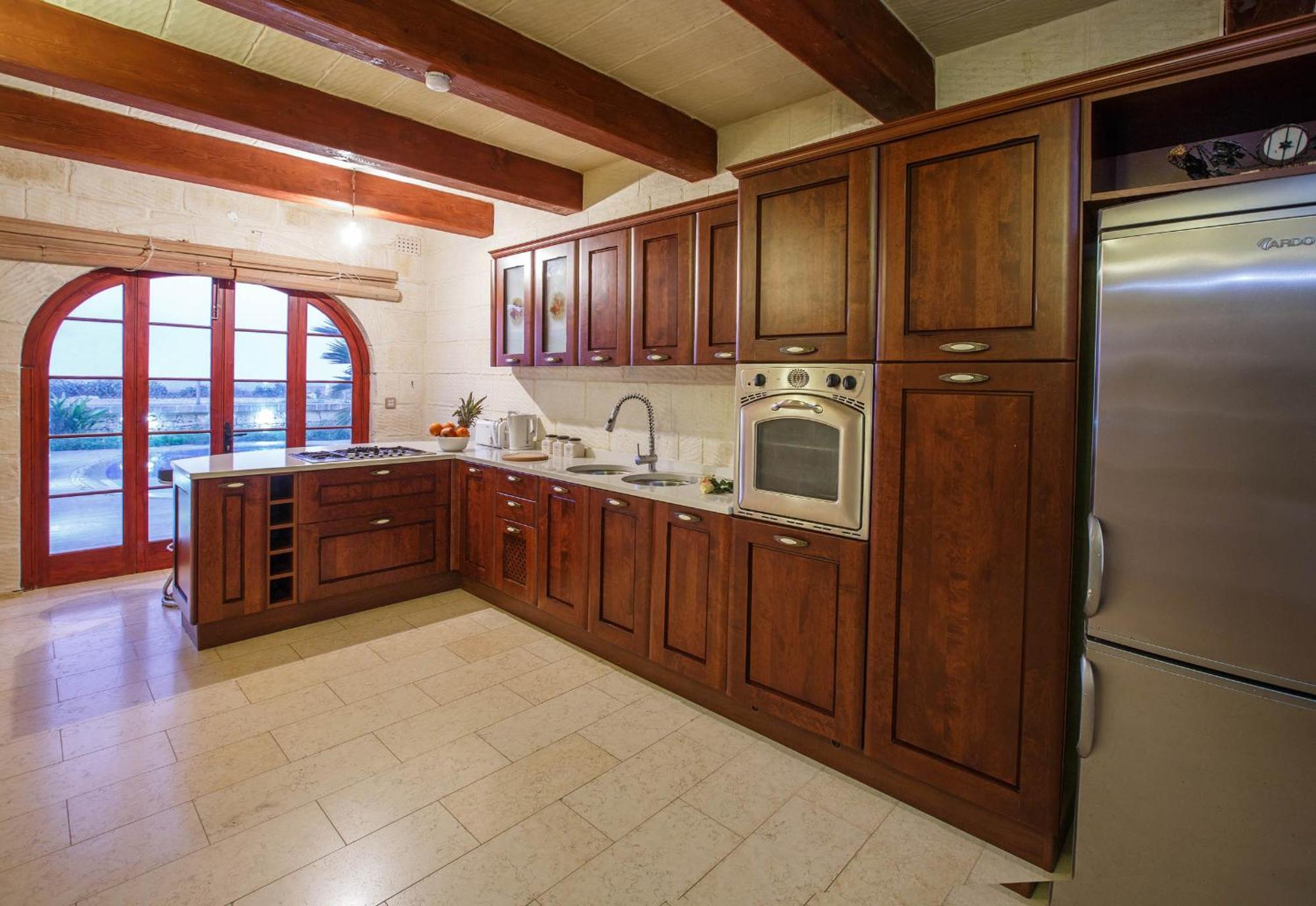 Vakantiehuis 5 Bedroom With Private Pool