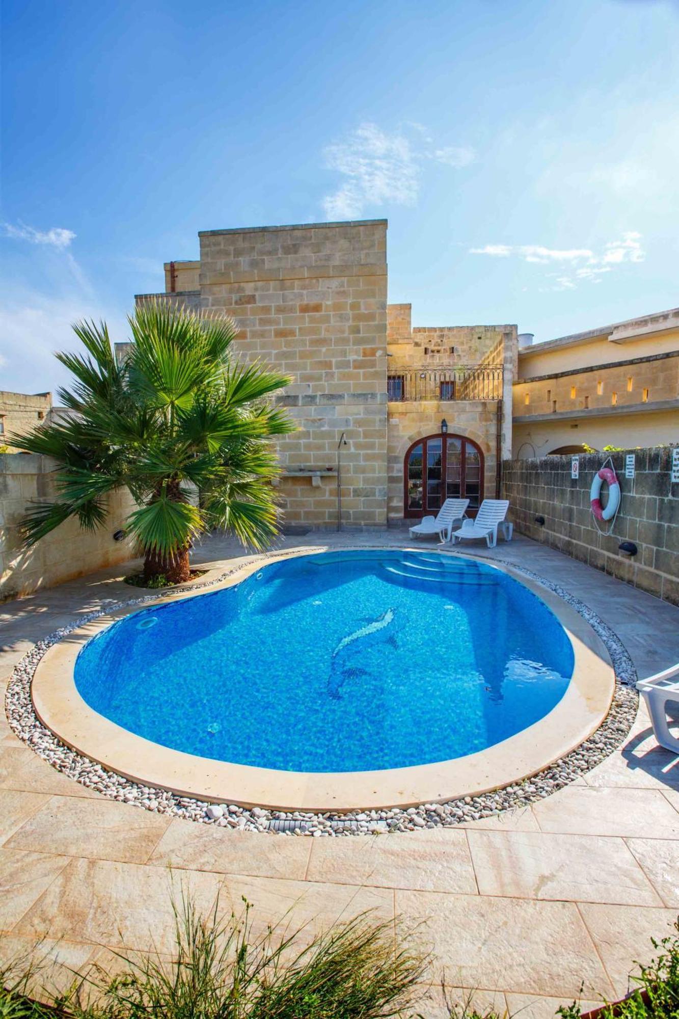 Vakantiehuis 5 Bedroom With Private Pool
